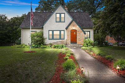 609 1st Street, Princeton, MN 55371 - Photo 1