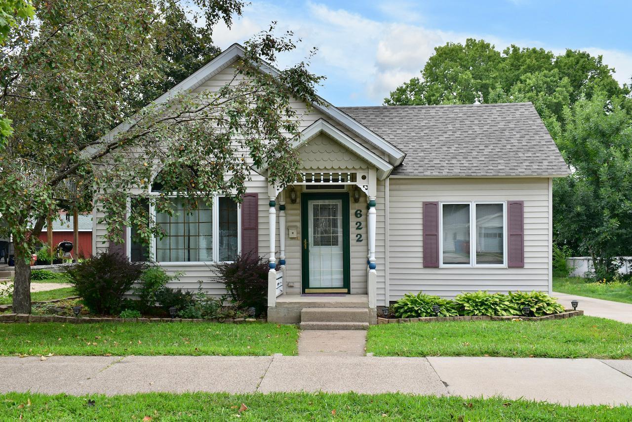 622 W 9th St, Winona, MN 55987 MLS 6422810 Coldwell Banker