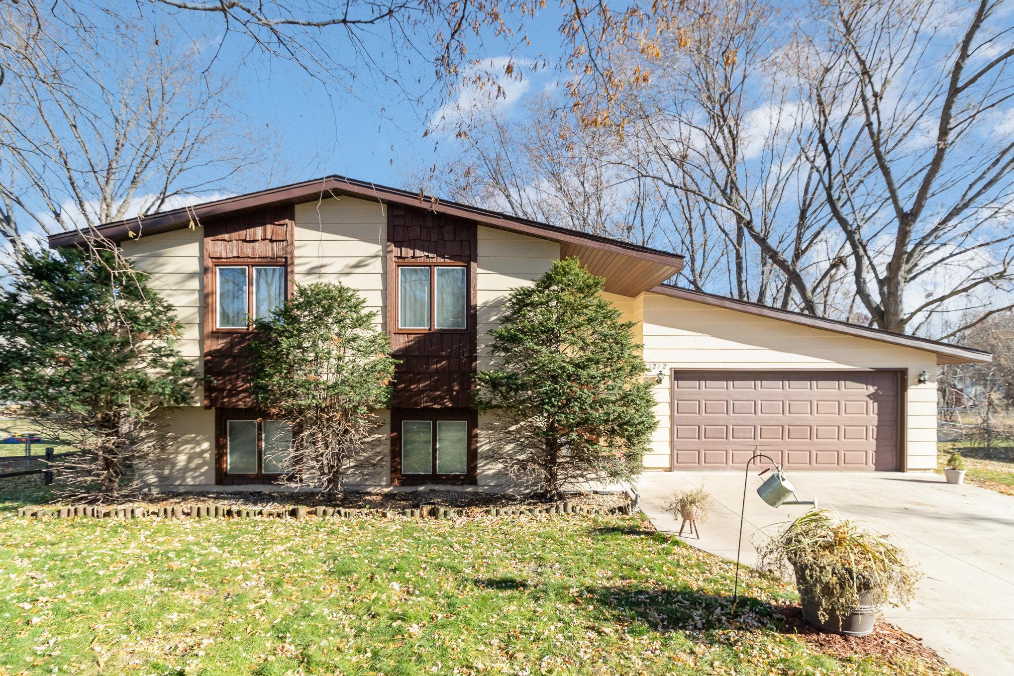 5272 Red Oak Dr, Mounds View, MN 55112 MLS 6423714 Coldwell Banker