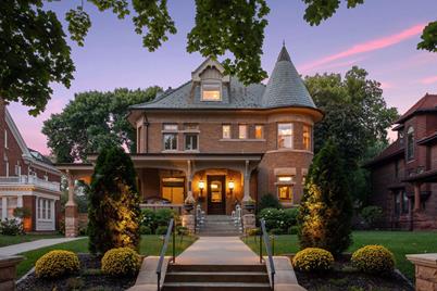 1009 Summit Avenue, Saint Paul, MN 55105 - Photo 1