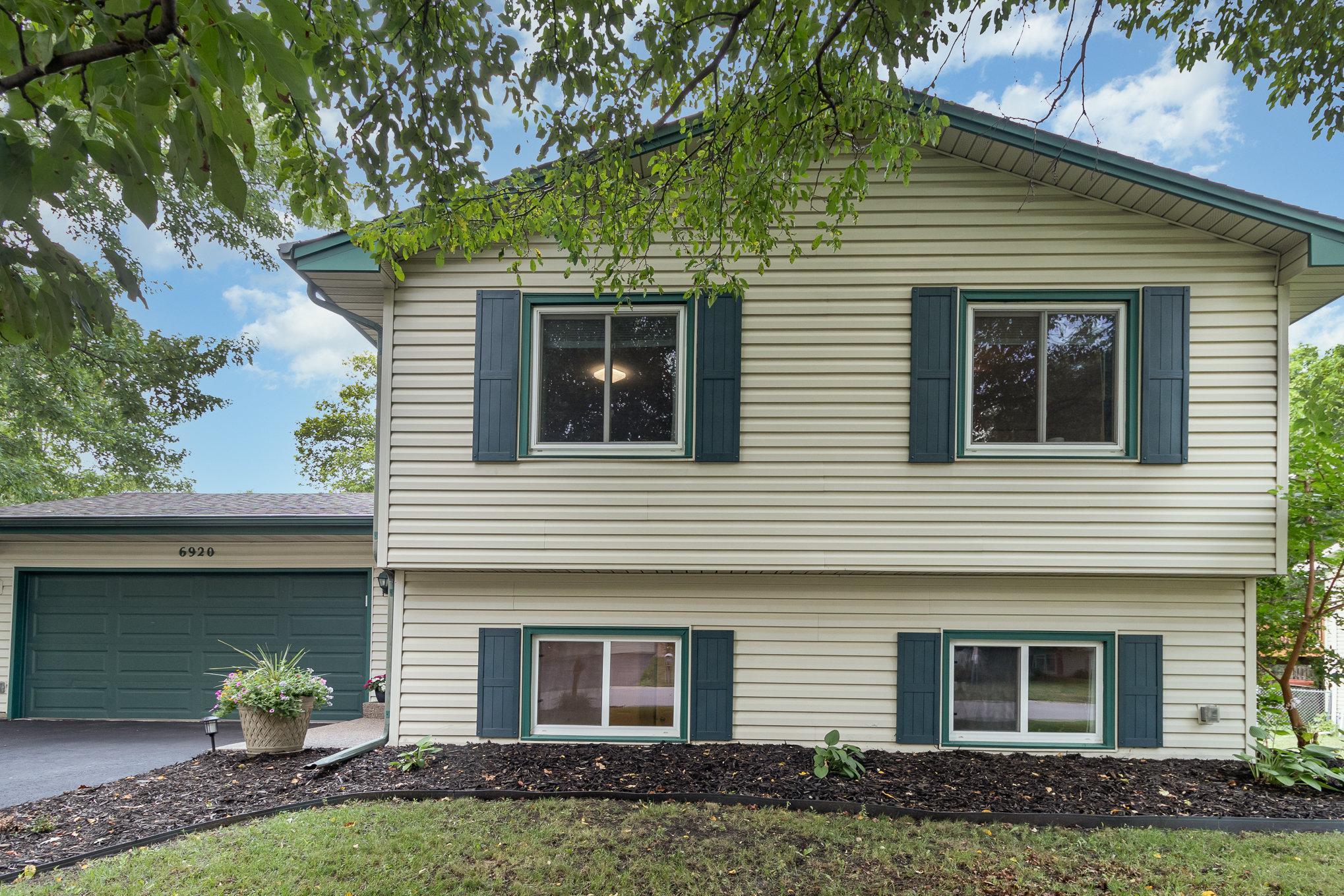 6920 Redwing Ln, Chanhassen, MN 55317 MLS 6430190 Coldwell Banker