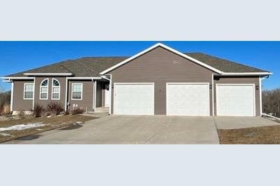 149 Leaf Point, Lynd, MN 56157 - Photo 1