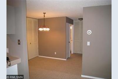 2800 Hamline Avenue N #245, Roseville, MN 55113 - Photo 1