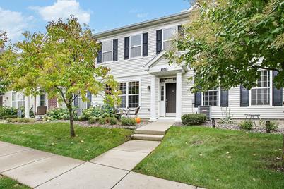 1243 Terrace Avenue #411, Maplewood, MN 55109 - Photo 1
