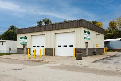 333 Sycamore Street, La Crescent, MN 55947 - Photo 1