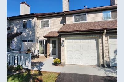 789 Crystal Avenue, Shoreview, MN 55126 - Photo 1