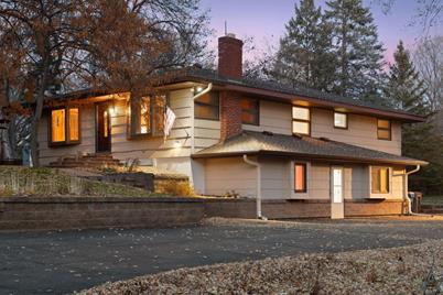 5021 Beacon Hill Road, Minnetonka, MN 55345 - Photo 1