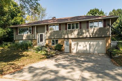 1643 Wilshire Drive NE, Rochester, MN 55906 - Photo 1