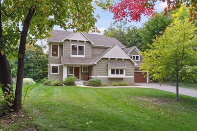 6221 Hummingbird Road, Chanhassen, MN 55331 - Photo 1