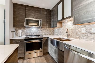 66 9th Street E #2212, Saint Paul, MN 55101 - Photo 1