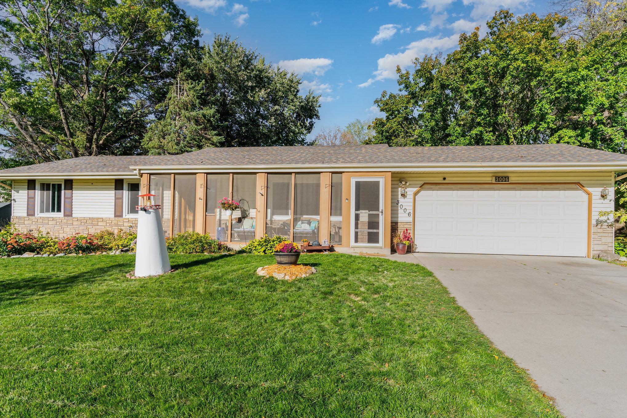 3006 Selkirk Dr, Burnsville, MN 55337 MLS 6438675 Coldwell Banker