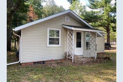 3402 Riverview Drive, Eau Claire, WI 54703 - Photo 1