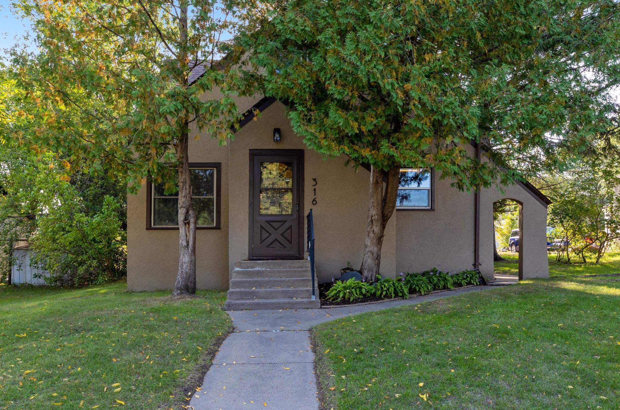 316 SW 4th St, Brainerd, MN 56401 MLS 6441155 Coldwell Banker