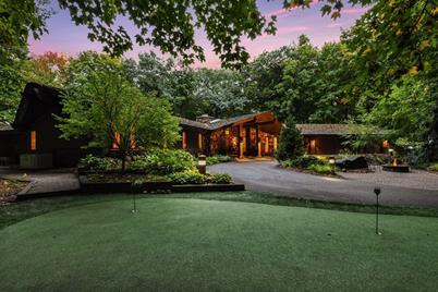 200 Black Oaks Lane, Plymouth, MN 55391 - Photo 1