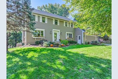 7434 Upper 136th Street W, Apple Valley, MN 55124 - Photo 1