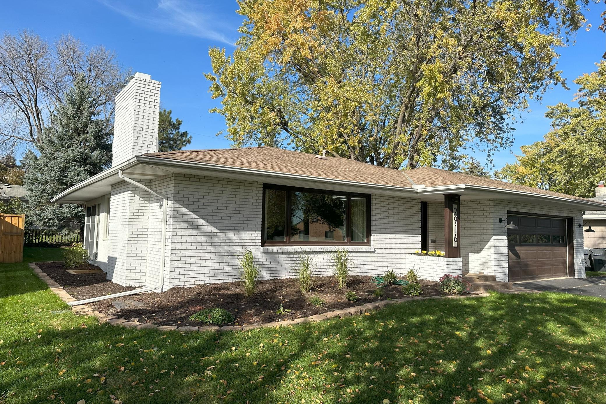 2916 Crestview Dr, Saint Anthony, MN 55418 MLS 6444111 Coldwell Banker