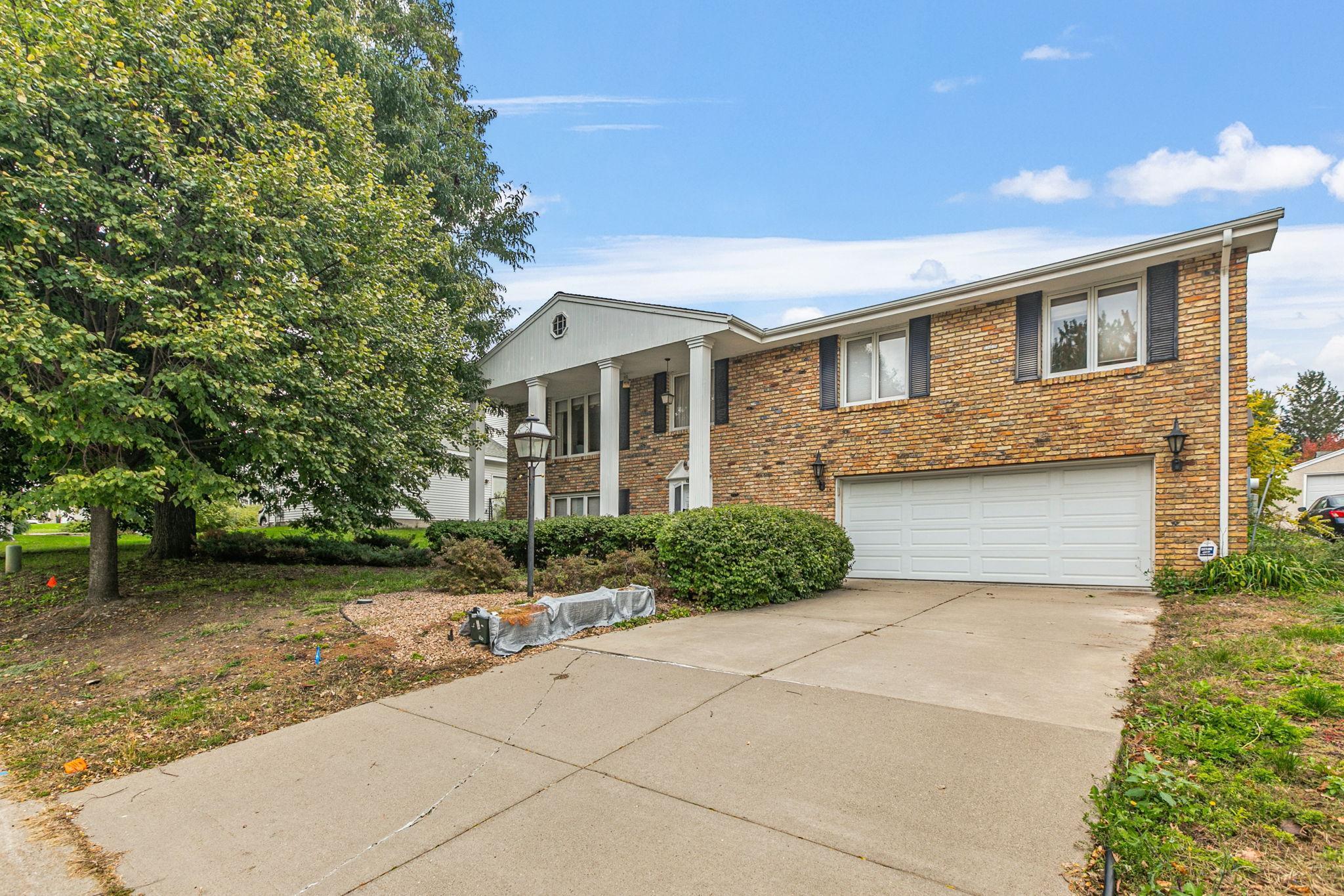 3107 Silver Lake Rd NE, Saint Anthony, MN 55418 MLS 6449468