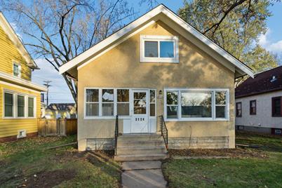 3124 Zenith Avenue N, Robbinsdale, MN 55422 - Photo 1