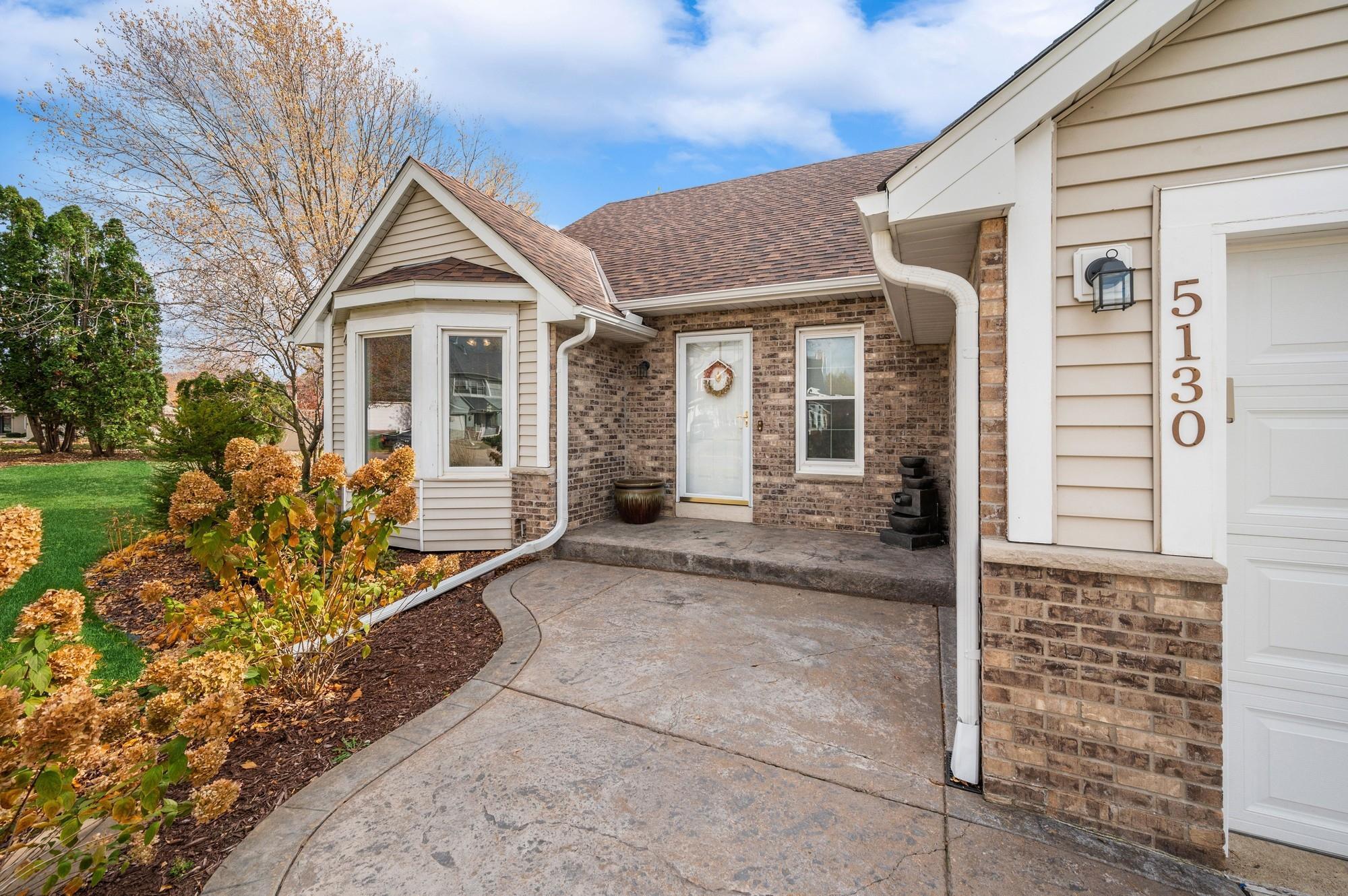 5130 127th St W, Apple Valley, MN 55124 MLS 6453600 Coldwell Banker