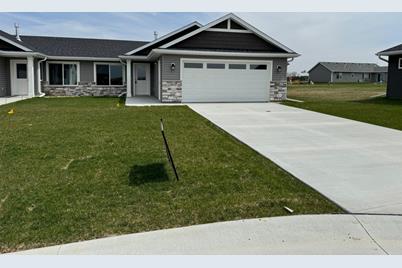 883 Tallgrass Court, Wanamingo, MN 55983 - Photo 1