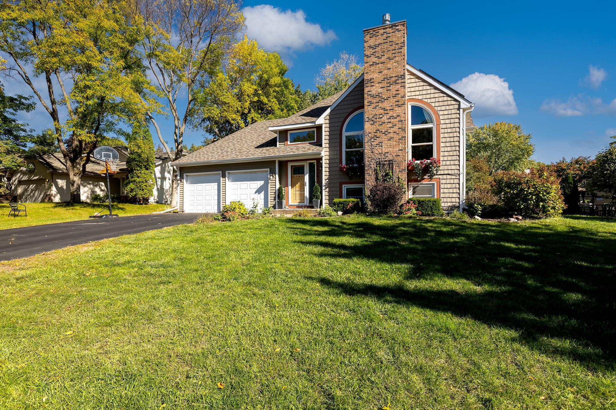 18526 Harrogate Dr, Eden Prairie, MN 55346 MLS 6454932 Coldwell Banker