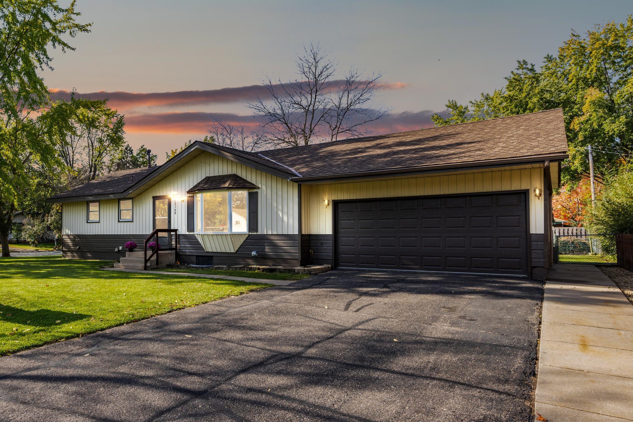 12100 Fergus St NE, Blaine, MN 55449 MLS 6455423 Coldwell Banker