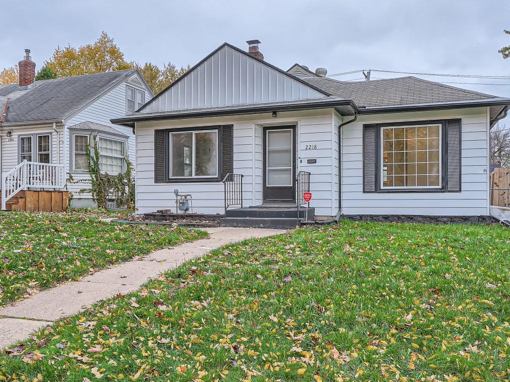 2218 Highland Pkwy, Saint Paul, MN 55116 MLS 6456098 Coldwell Banker