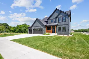 1674 Countryside Dr, North Mankato, MN 56003 - Photo 1