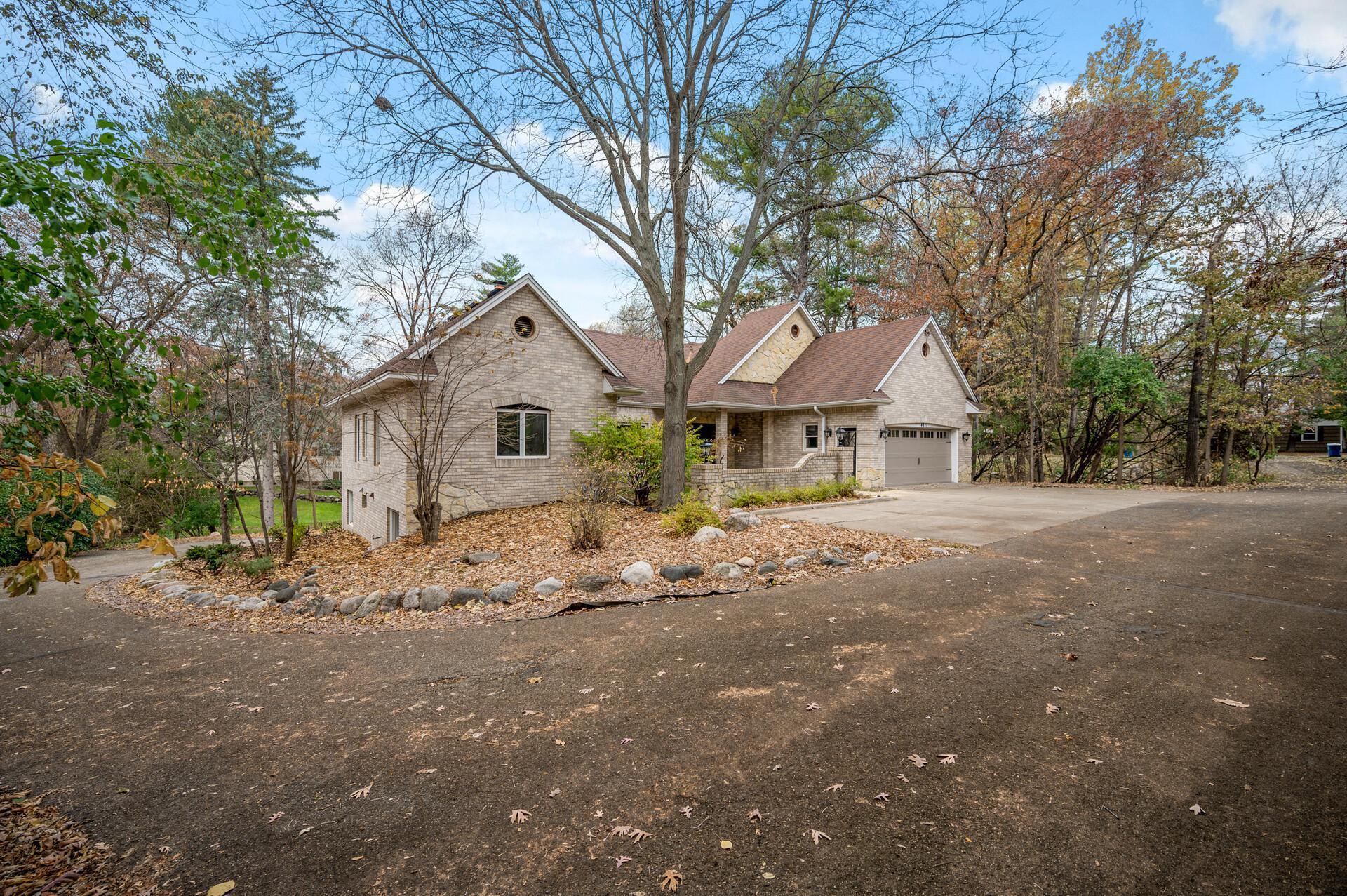 14821 Richards Dr W, MN 55345 MLS 6456782 Coldwell Banker