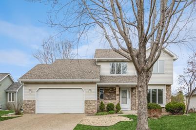 1833 Eldridge Avenue W, Roseville, MN 55113 - Photo 1