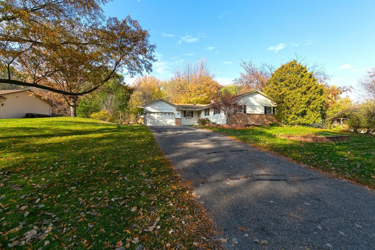 6860 Rosemary Rd, Eden Prairie, MN 55346 MLS 6458463 Coldwell Banker