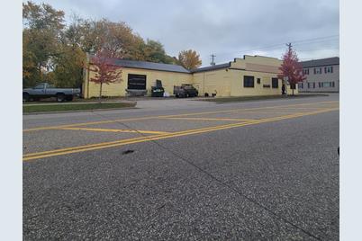 747 Payne Avenue, Saint Paul, MN 55130 - Photo 1