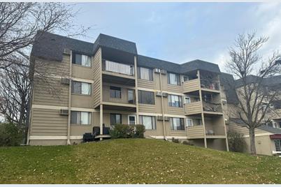 4001 Heritage Hills Drive #210, Bloomington, MN 55437 - Photo 1