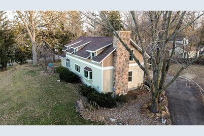 618 E 1st Street, New Richmond, WI 54017 - Photo 1