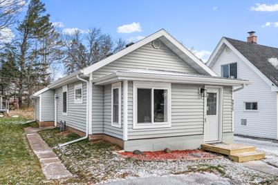 4815 Tioga Street, Duluth, MN 55804 - Photo 1