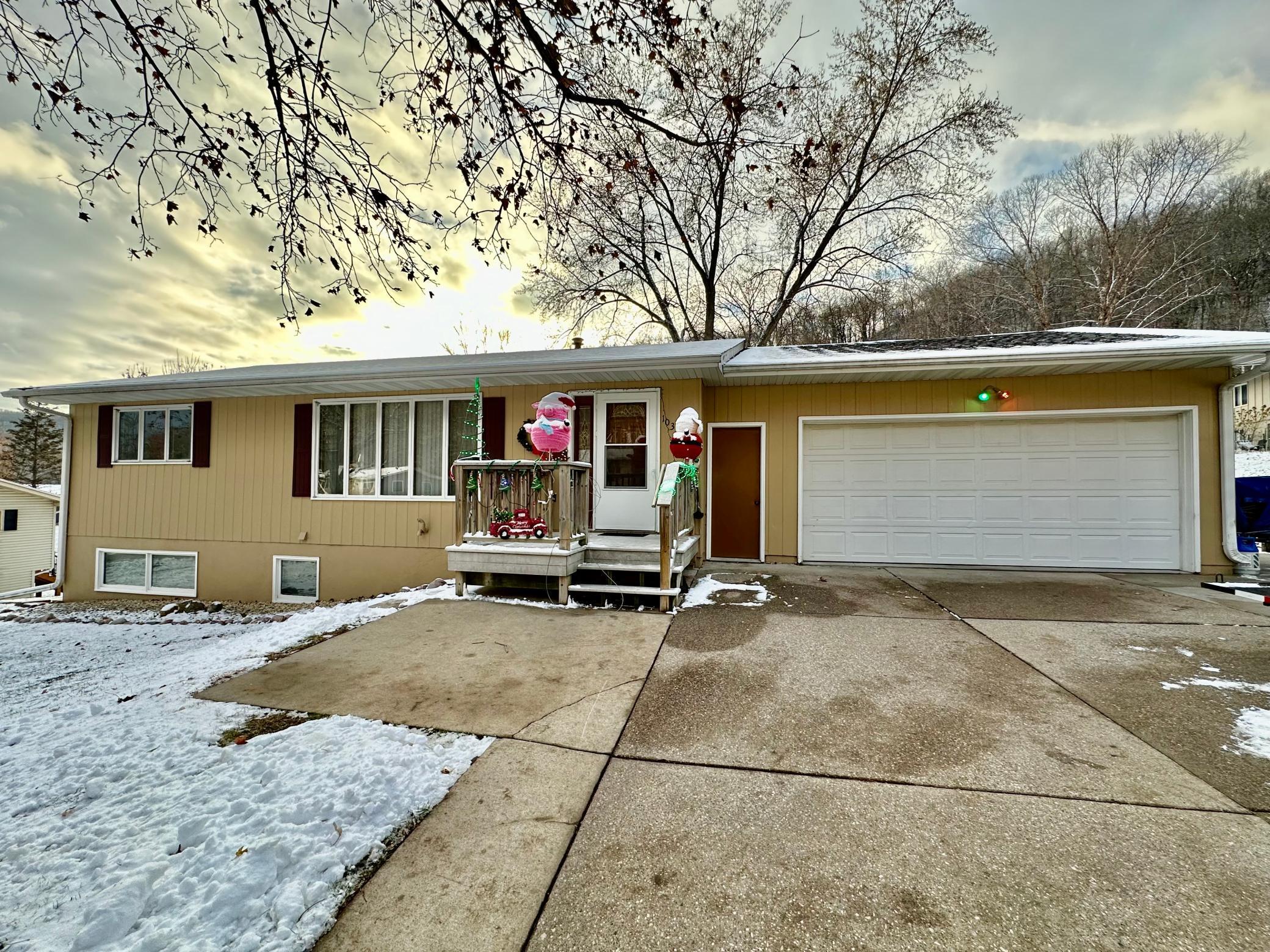 1033 Glen Echo Rd, Winona, MN 55987 MLS 6463762 Coldwell Banker