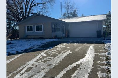 127 W 14th Street, Buffalo City, WI 54622 - Photo 1