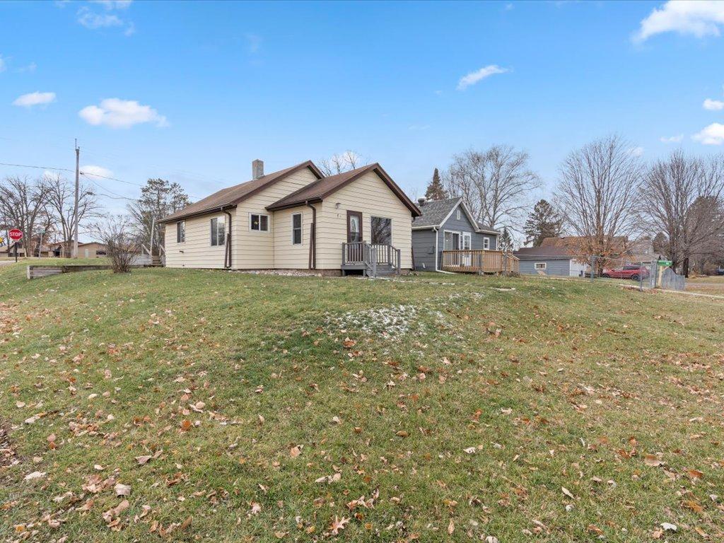 1002 Pine St, Crosby, MN 56441 MLS 6465097 Coldwell Banker