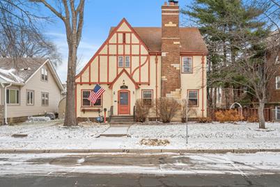 110 6th Avenue N, South Saint Paul, MN 55075 - Photo 1