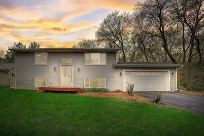 7300 Hunters Run, Eden Prairie, MN 55346 - Photo 1