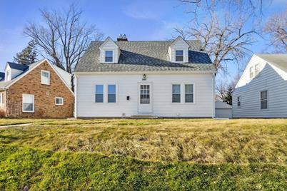 2405 Zenith Avenue N, Golden Valley, MN 55422 - Photo 1