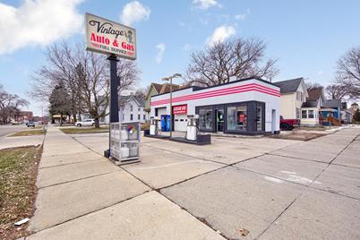 728 Central Avenue N, Faribault, MN 55021 - Photo 1