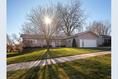 632 Meadow Run Drive SW, Rochester, MN 55902 - Photo 1