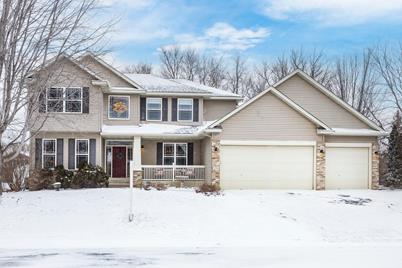950 S Windmill Creek, Waconia, MN 55387 - Photo 1