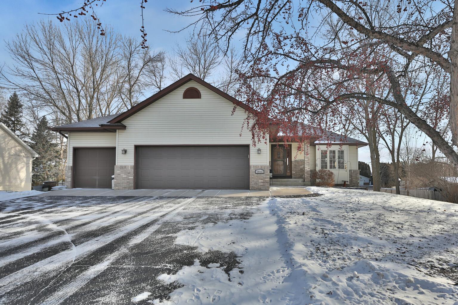 29682 295th Ln, Lindstrom, MN 55045 MLS 6477591 Coldwell Banker