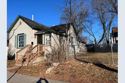 810 27th Avenue N, Minneapolis, MN 55411 - Photo 1