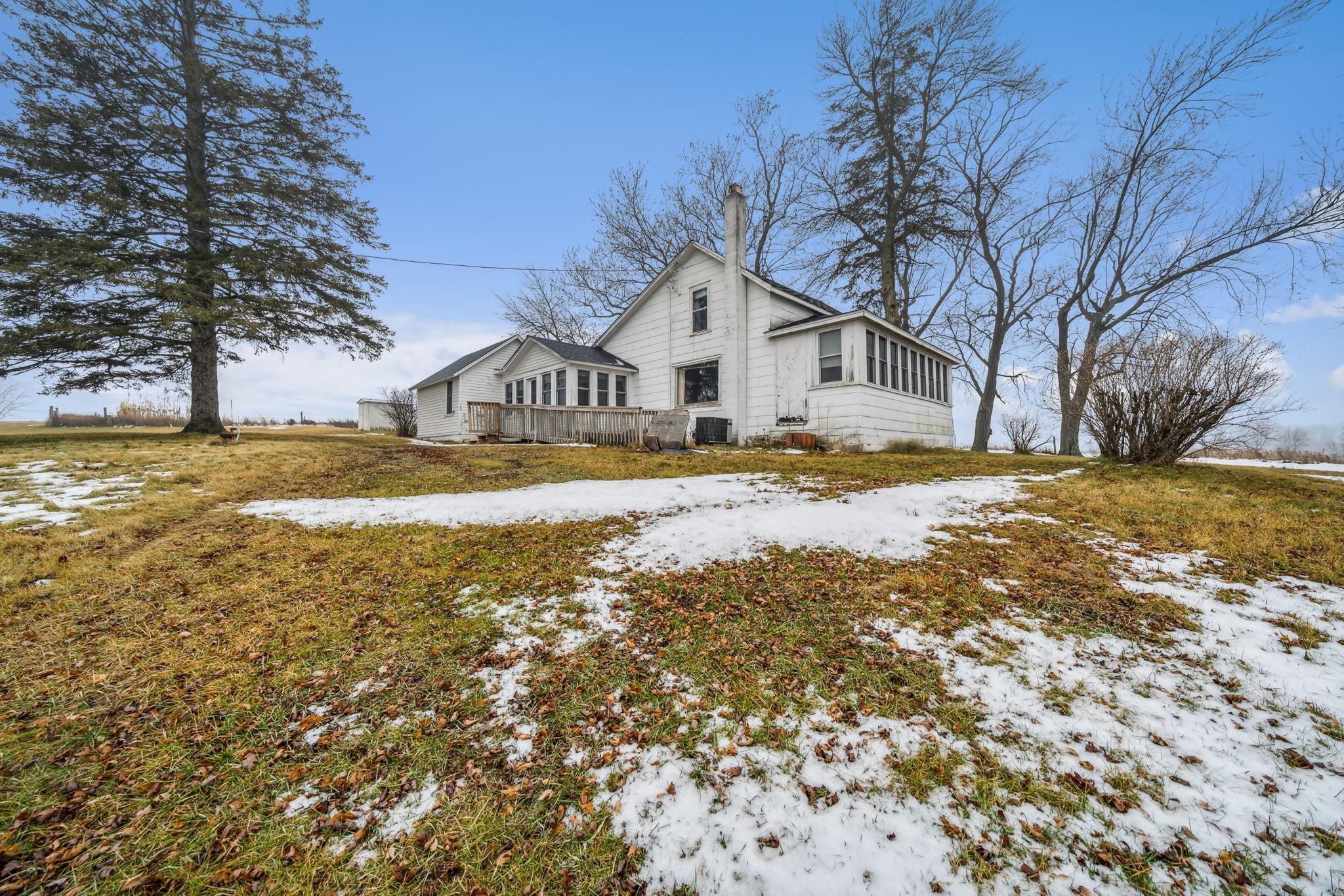 1585 30th Ave, Pleasant Valley Township, WI 54015 MLS 6482316