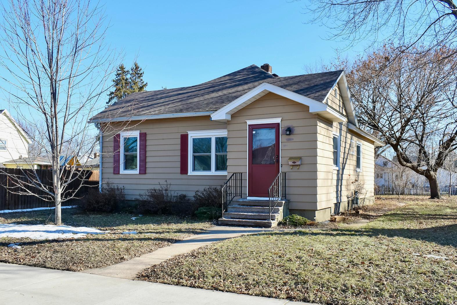 464 Grand St, Winona, MN 55987 MLS 6484114 Coldwell Banker