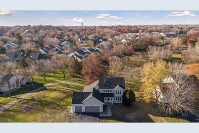 2525 Stockbridge Road, Mendota Heights, MN 55120 - Photo 1