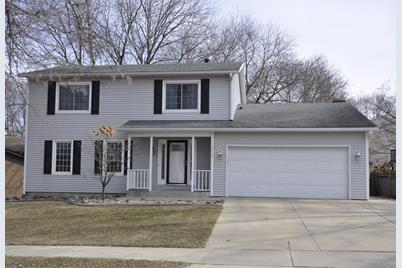 3418 Chalet Drive NW, Rochester, MN 55901 - Photo 1